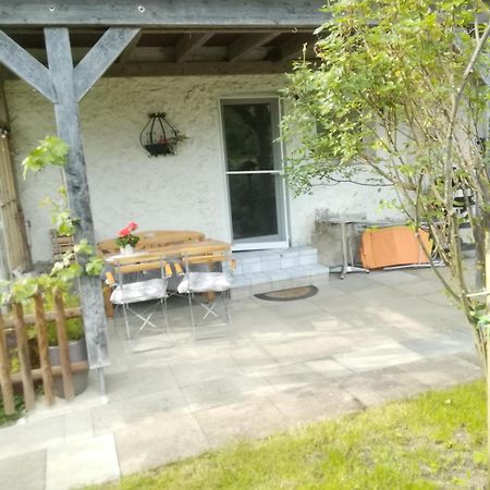 Ferienwohnung Lochdomizil Grunkraut Exterior foto